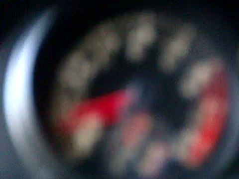 MAXIMUM 4000 tours pied au plancher