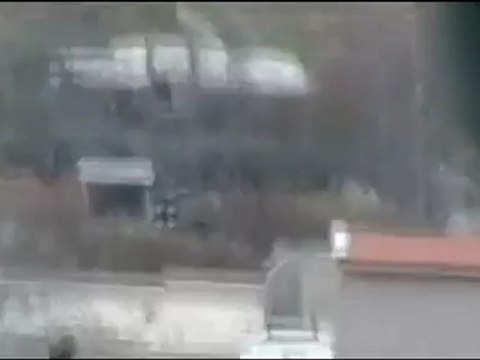 فري برس ريف دمشق وصول دبابات وتعزيزات إضافية إلى مضايا 07 04 2012 ج2