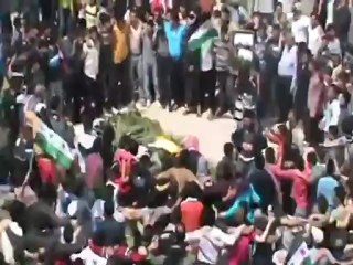 فري برس حماه المحتلةجنوب الملعب تشييع شهيدين من ابطال الجيش الحر 7 4 2012