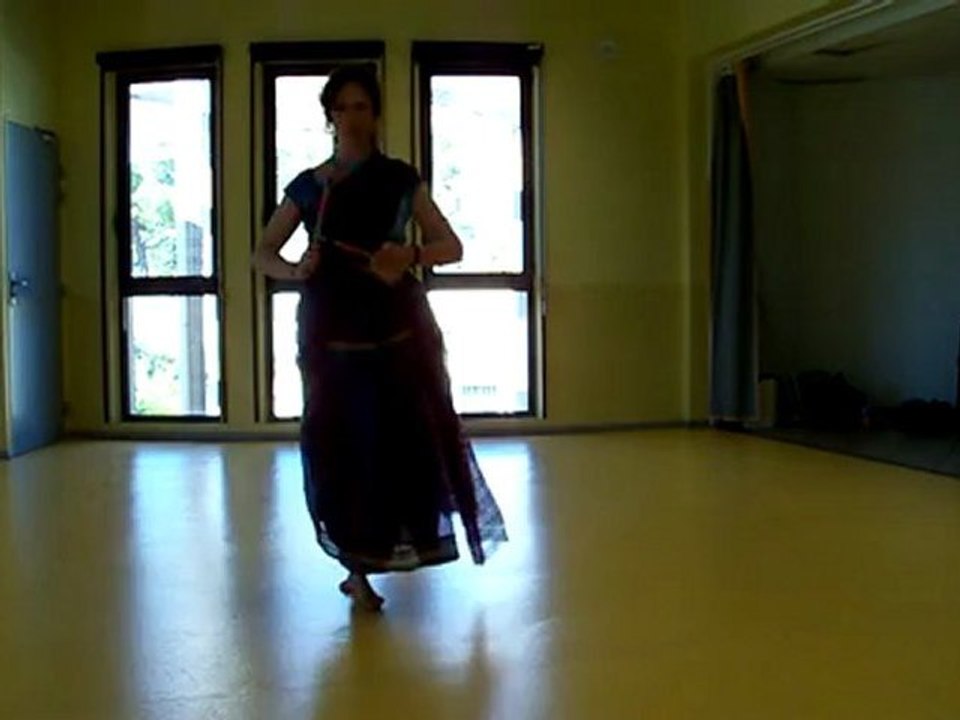 Danse Bollywood participative : Danse des bâtons
