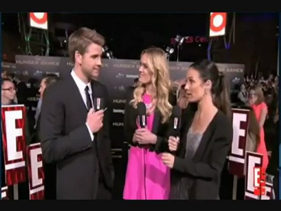 Liam & Miley - Hunger Games Premiere E! Stream Interview [FULL]