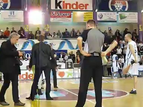 COUP D'ENVOI SPO ROUEN Vs JSA BORDEAUX (mise à l'honneur de l'Association Sportive des Jeunes Marommais - ASJM) Laura FLESSEL et Julien DUFRESNE - partie 1/2