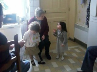 Jasmine, Candice, Mamie de Jouy, Paques 2012