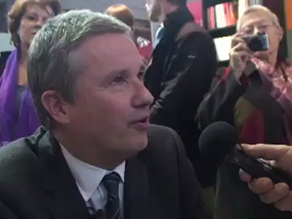 Nicolas Dupont Aignan - 17 mars 2012