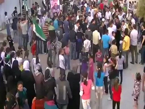 فري برس درعا مظاهرة درعا البلد 8 4 2012 ج1