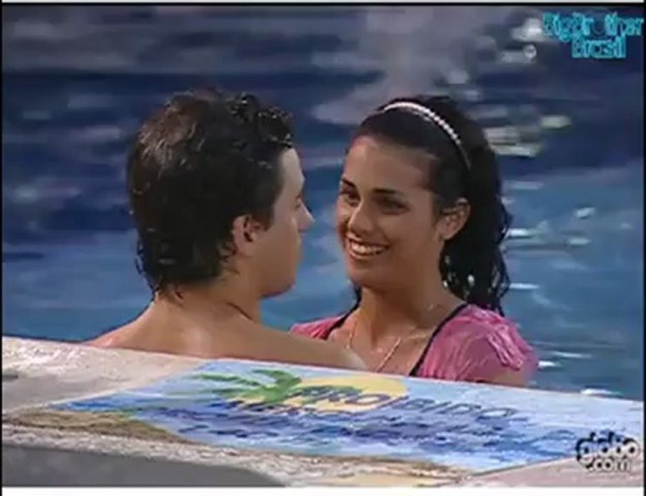 CLIPS FAEL E NOEMI