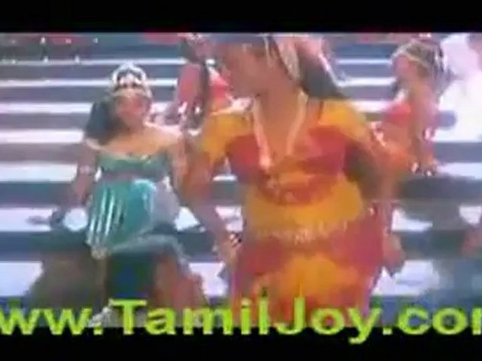 Eeramana Rojave - Adho mega oorvalam