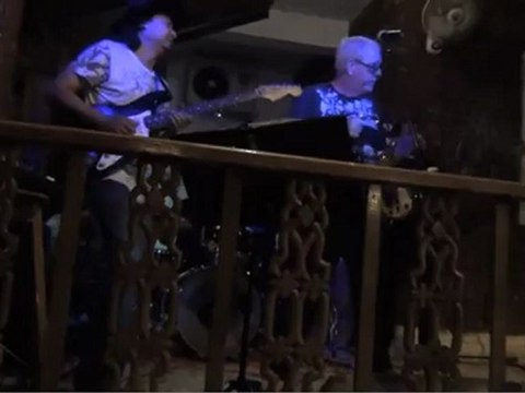 Smoking Chutney-They call me the breeze