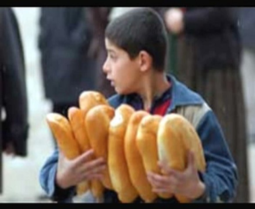 Suavi    "SENDE BAŞINI ALIP GİTME NE OLUR"