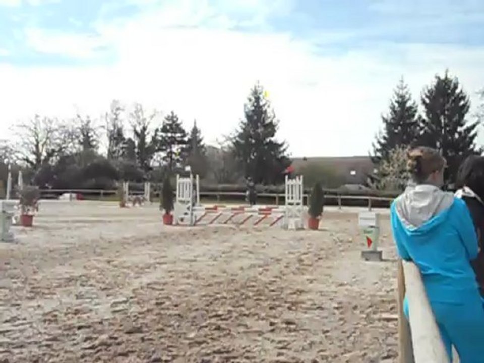 Hippique Sandillon, le 8.04.12 Poney 2, Sim et Gwen