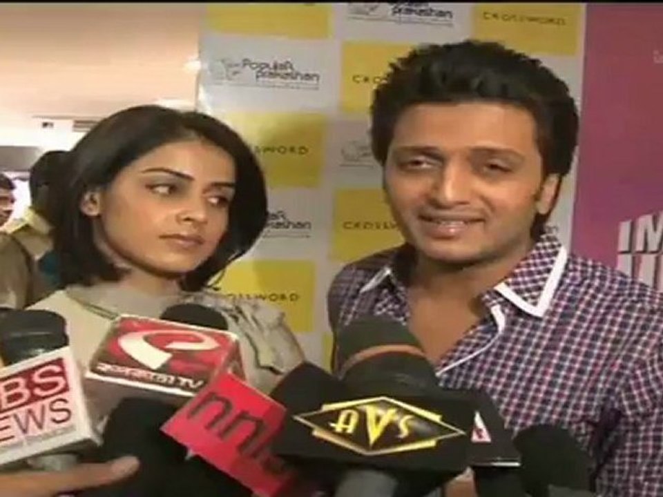 Riteish Deshmukh Genelia Dsouza Launches 'Imperfect Mr Right' Book'