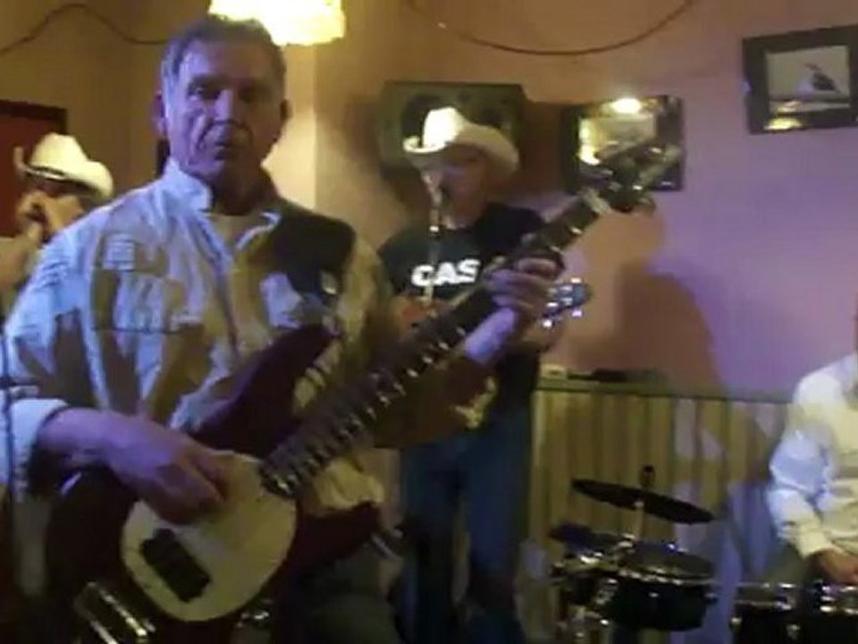 02  05 04 12  TUMBLE WEED à la PIZZA GOGO Dreux