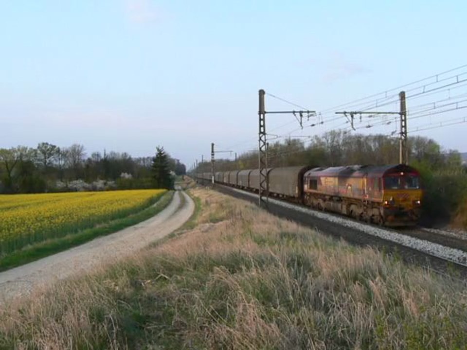 Un fret au ralenti avec la Class 66216