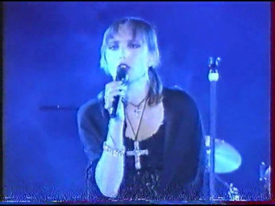 JEANNE MAS- ATTENDS (Live 1995)