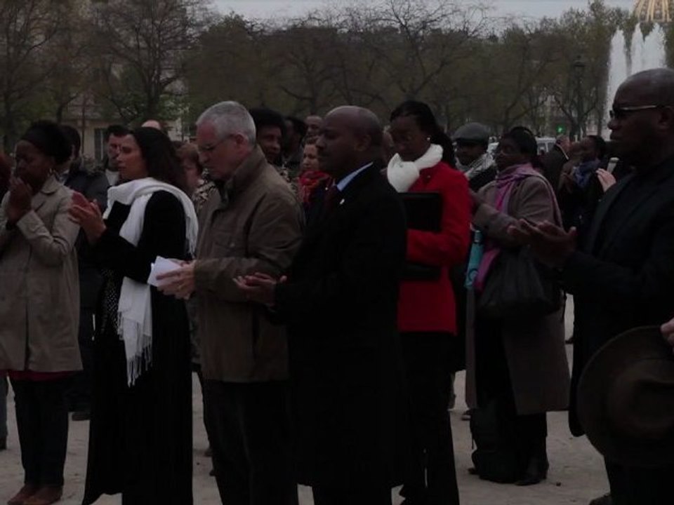 18ème Commémoration du Génocide des Tutsi au Rwanda, Paris, 7 avril 2012 - Mme Geneviève Remeringer, Lutte Ouvrière