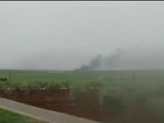 فري برس حلب تل رفعت العصابات الاسدية تقصف المدينة  9 4 2012 ج2