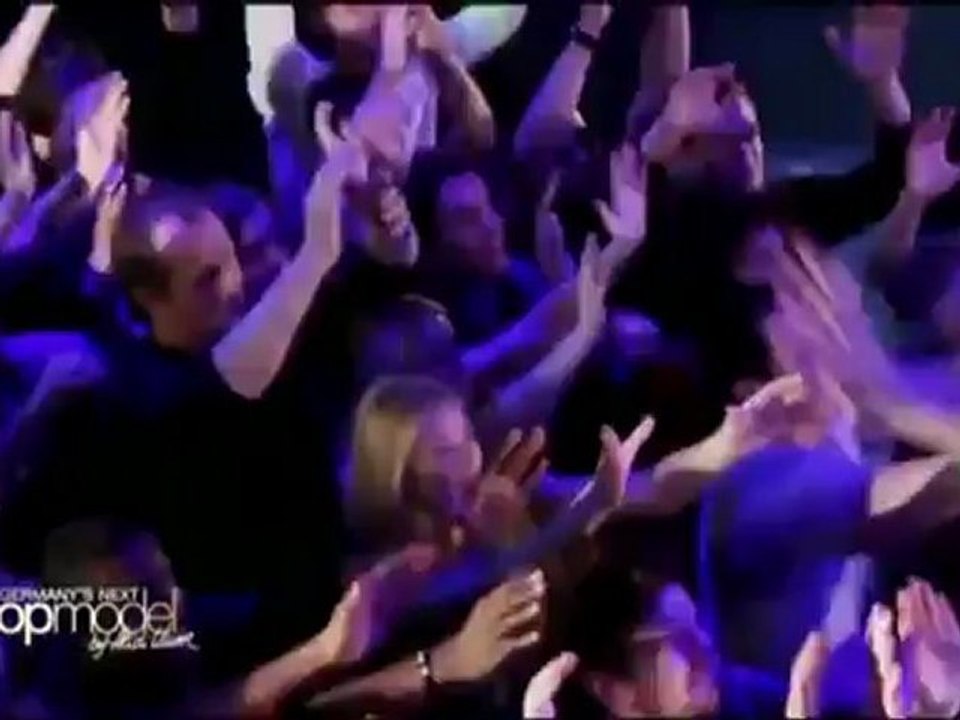 2012.04.05 - PRO7 - Bill @ Germany's Next Topmodel с русскими субтитрами