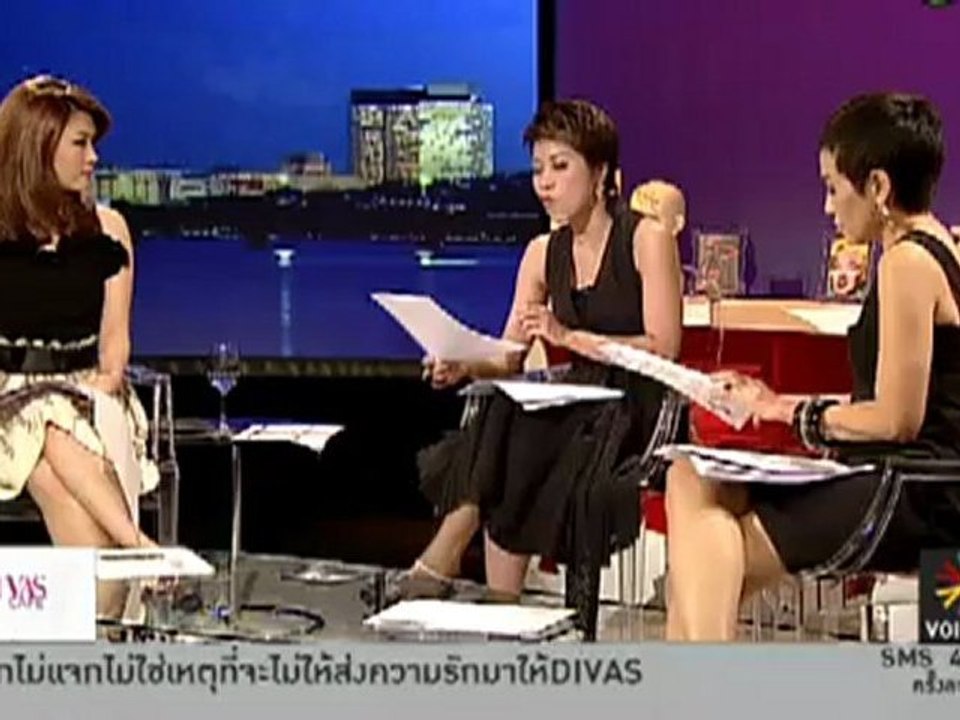 รายการ Divas Cafe  ประจำวันที่ 10 เมษายน 2555