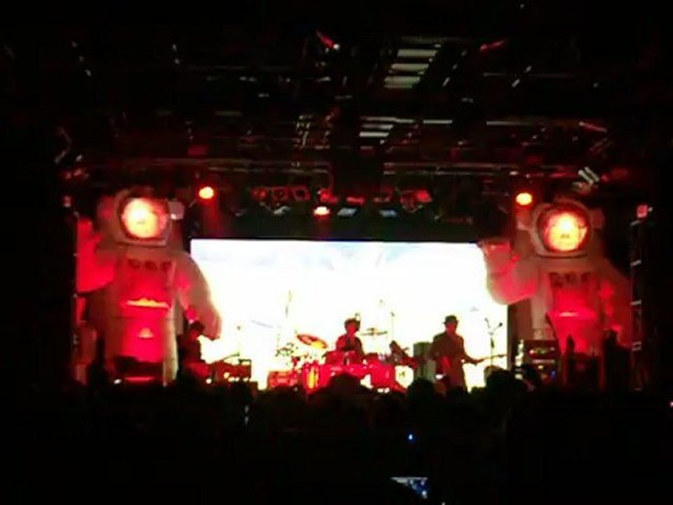 - Primus - Frisson - Fribourg - 26 Mars 2012 -