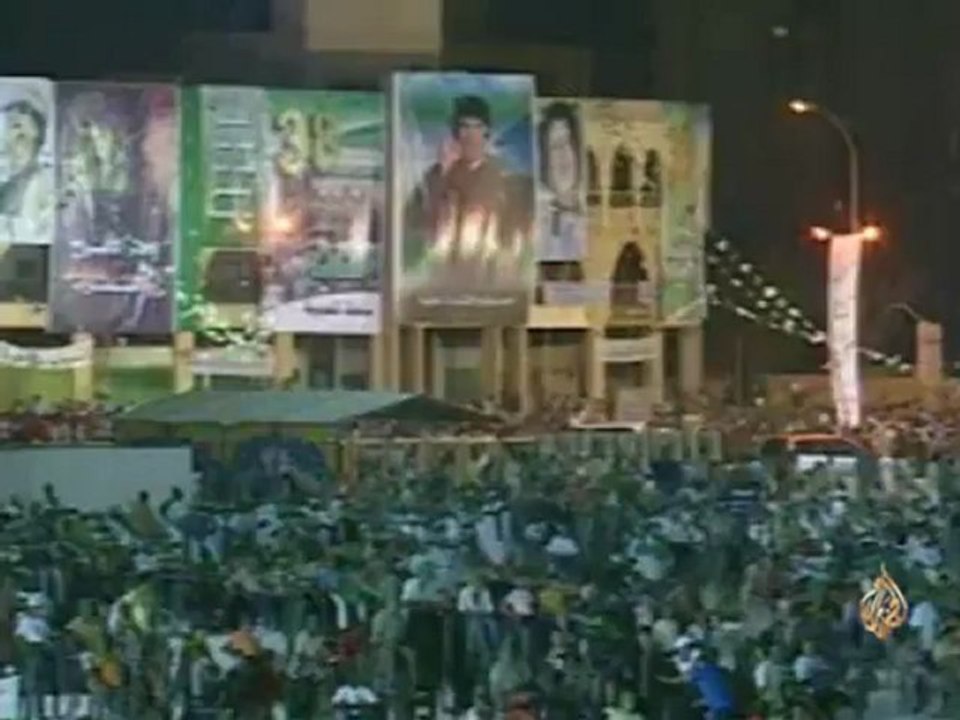 سيف الدين القذافي يدعو لوضع دستور لليبيا