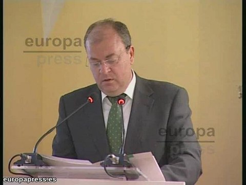 Monago propone firmar Nuevos Pactos de Moncloa