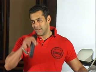 Salman Khan To Play One Of The Twins? - Bollywood News