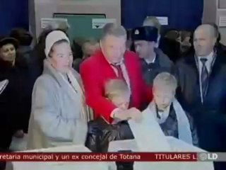 Noticias a las 8h - 03/12/07