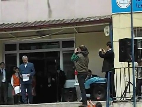 ALİ HAMARATLAR KÜTAHYA İSMET İNÖNÜ İ.Ö.O ŞİİR YARIŞMASI 1.CİSİ