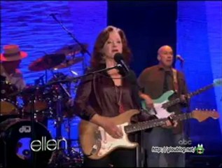 Bonnie Raitt Performance Apr 10 2012