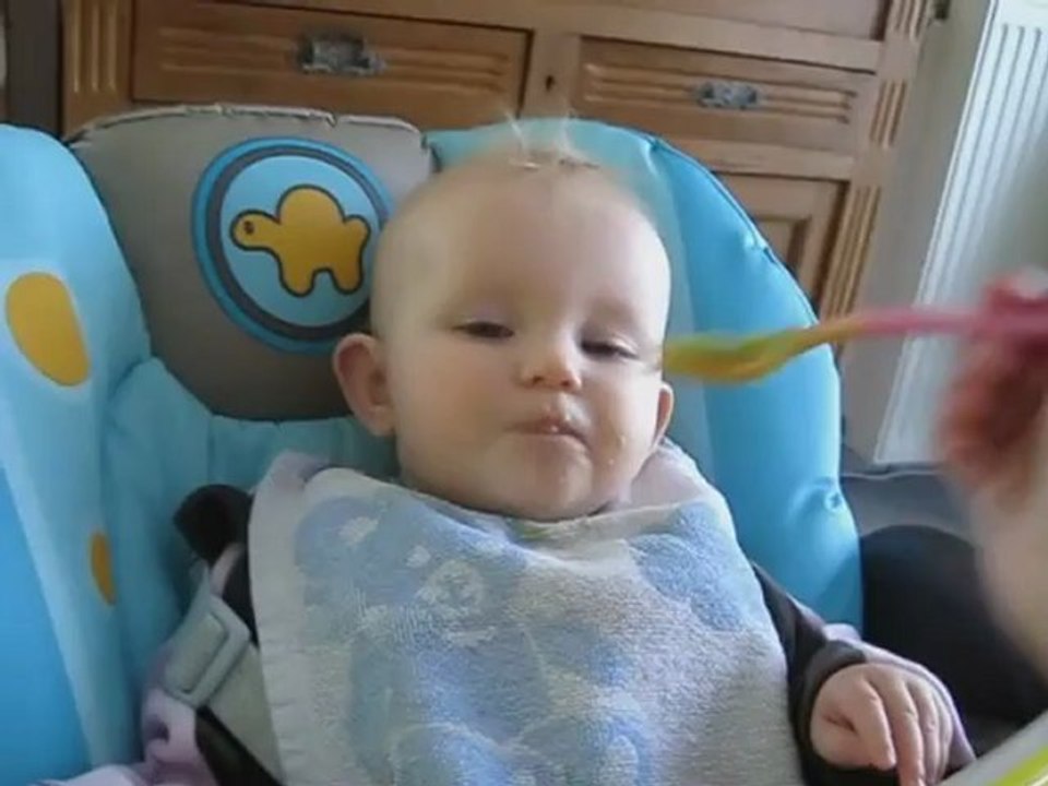 28/11/11 : repas de ptit machin