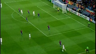 Solidaridad de Messi haciendo relevo en lateral izquierdo ('70) - Barcelona vs Milan - Champions League 2011/2012