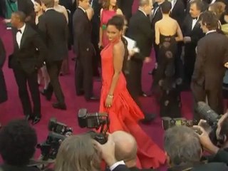 Jurors selected in Hudson family trial, Alec Baldwin's stalker arrested