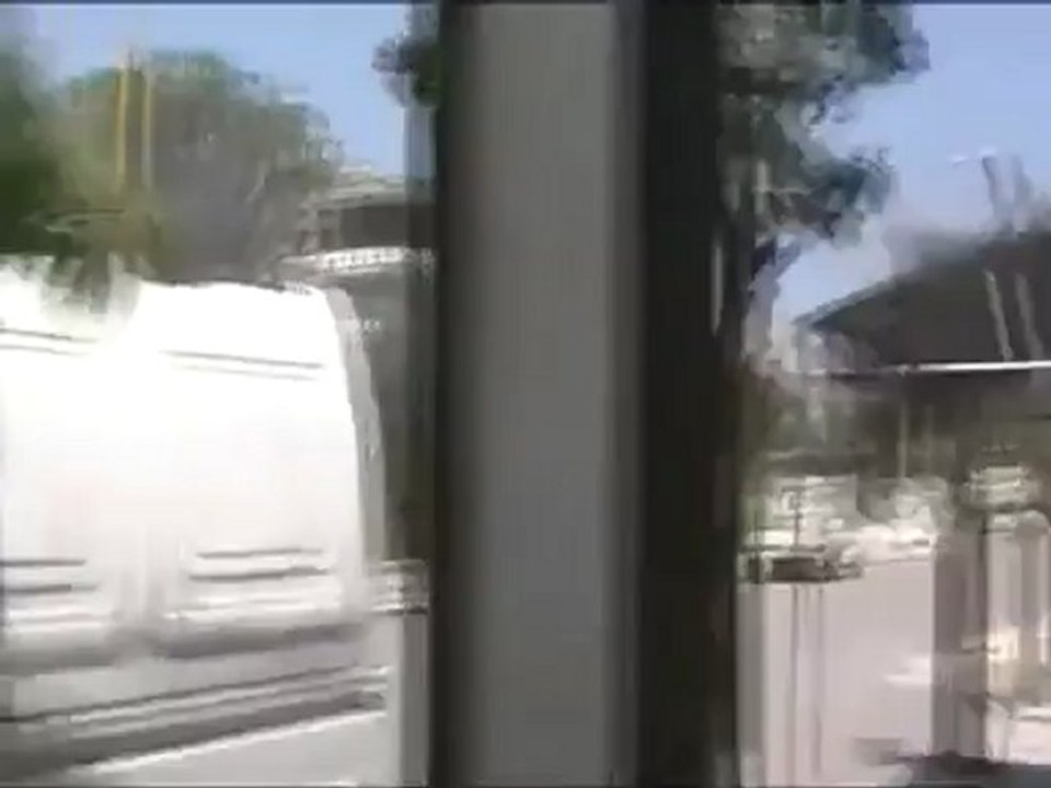 فري برس حمص قصف عنيف بقذائف الهاون على حي الخالدية من تحت القصف 10 4 2012