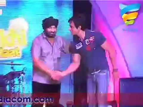 Dolly Bindra celebrates Baisakhi