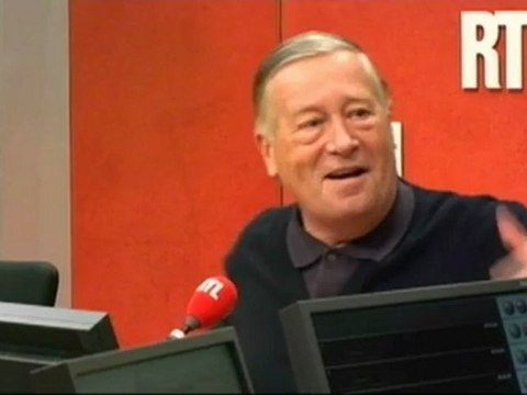 Alain Duhamel a vu les clips de campagne