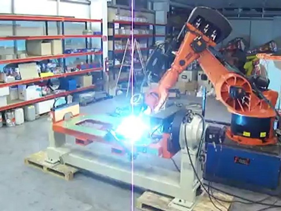 Impianto di saldatura KUKA Kr125 con Fronius TPS4000 e posizionatore KUKA in revisione