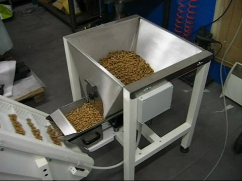 TECHNO D - Packaging machine for pet food