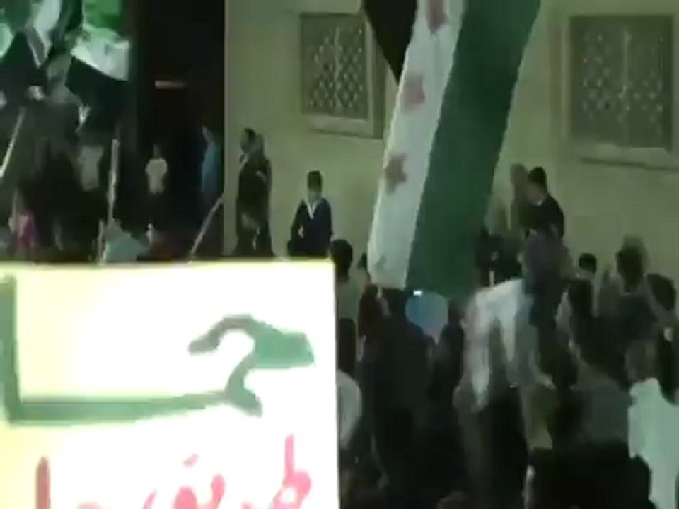 فري برس حماة المحتلة طريق حلب  مظاهرة مسائية   10 04 2012