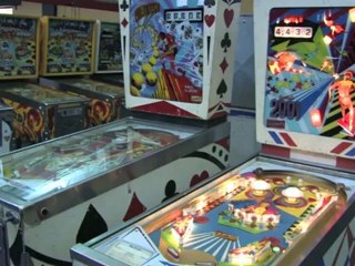 Classic Game Room : GOTTLIEB'S 2001 pinball machine review