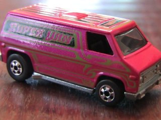 '70s SUPER VAN Hot Wheels review by CGR Garage