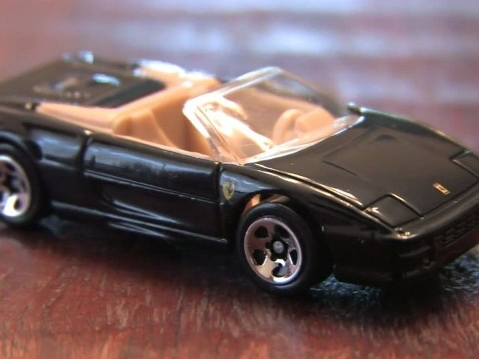 FERRARI F355 SPIDER Hot Wheels review by CGR Garage