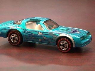 CGR Garage - BLUE PONTIAC FIREBIRD Hot Wheels review