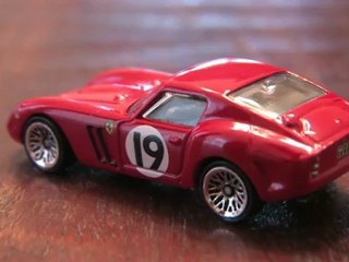 #19 Ferrari 250 GTO Hot Wheels review by CGR Garage