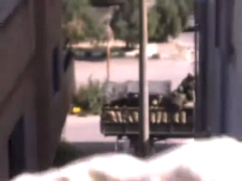 فري برس درعا المحطة تواجد الجيش الأسدي في حي السحاري 11 4 2012