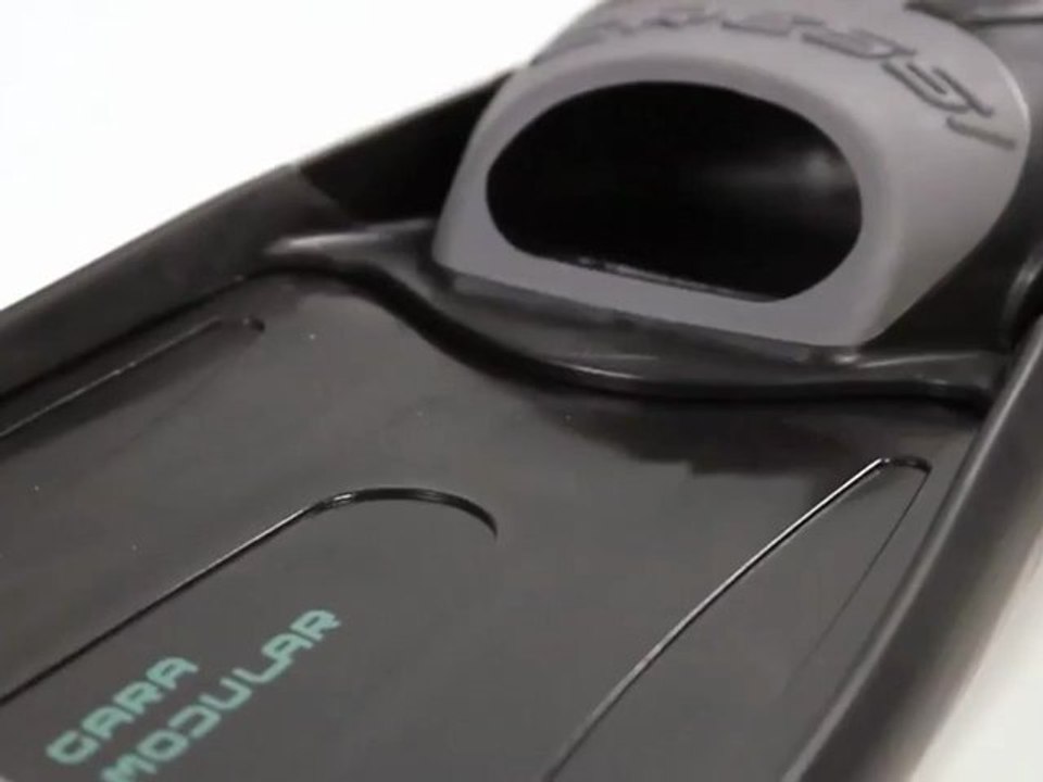 60:Second ScubaLab - Cressi Gara Modular Free-Diving Fin