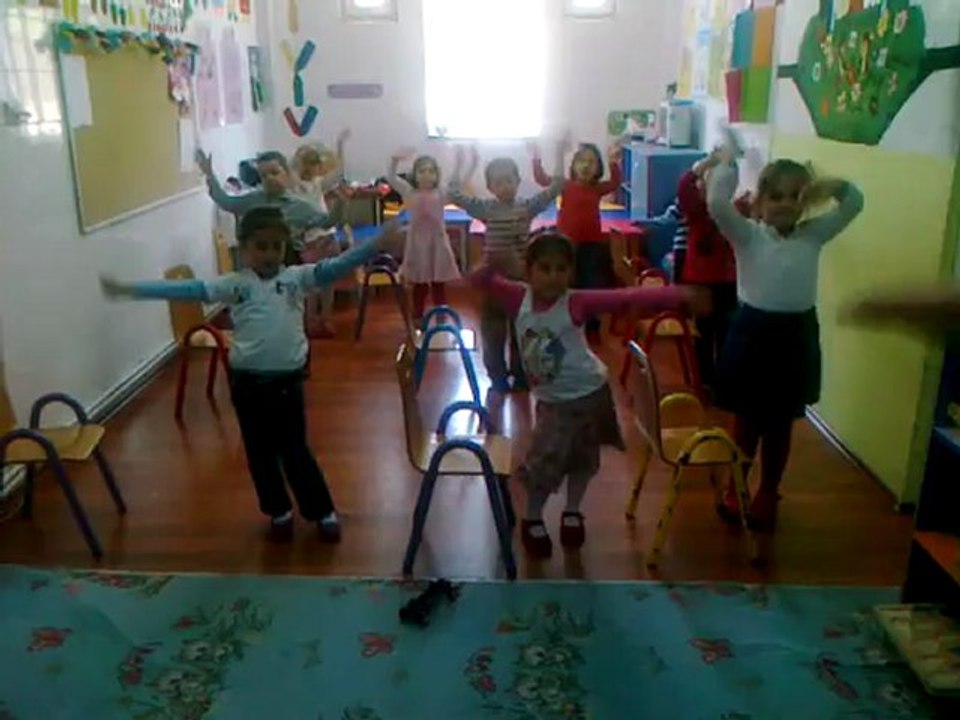 SANDALYE DANSIMIZ..:)