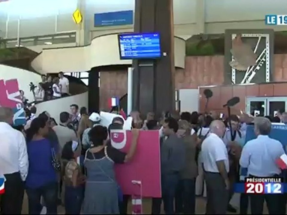 Reportage Arrivée de Sarkozy à la Réunion