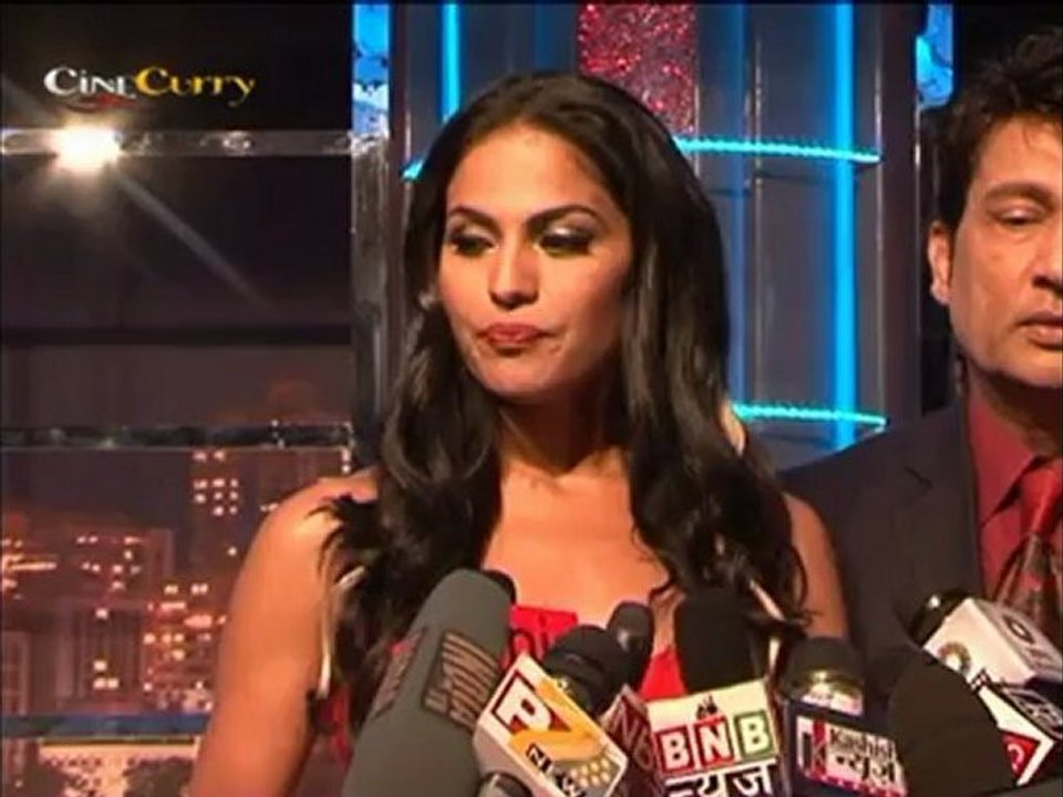 Veena Malik on Set Movers and Shakers Tv Show