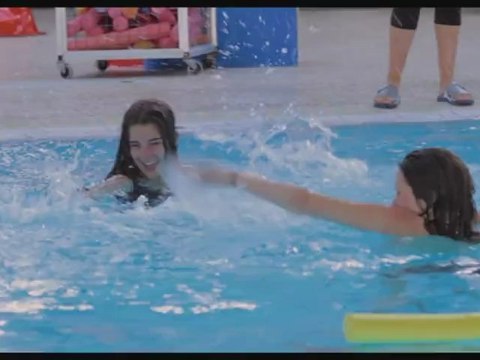 17 FILLES - Bande-annonce VF