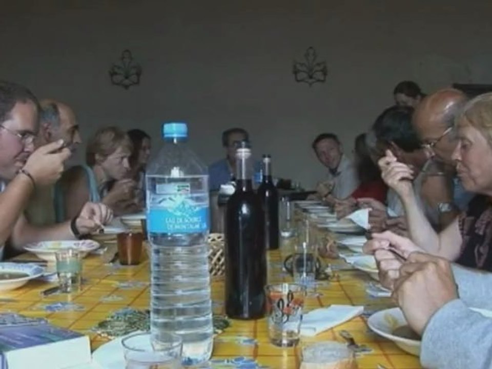 LES CHEMINS DE COMPOSTELLE - Bande-annonce VF